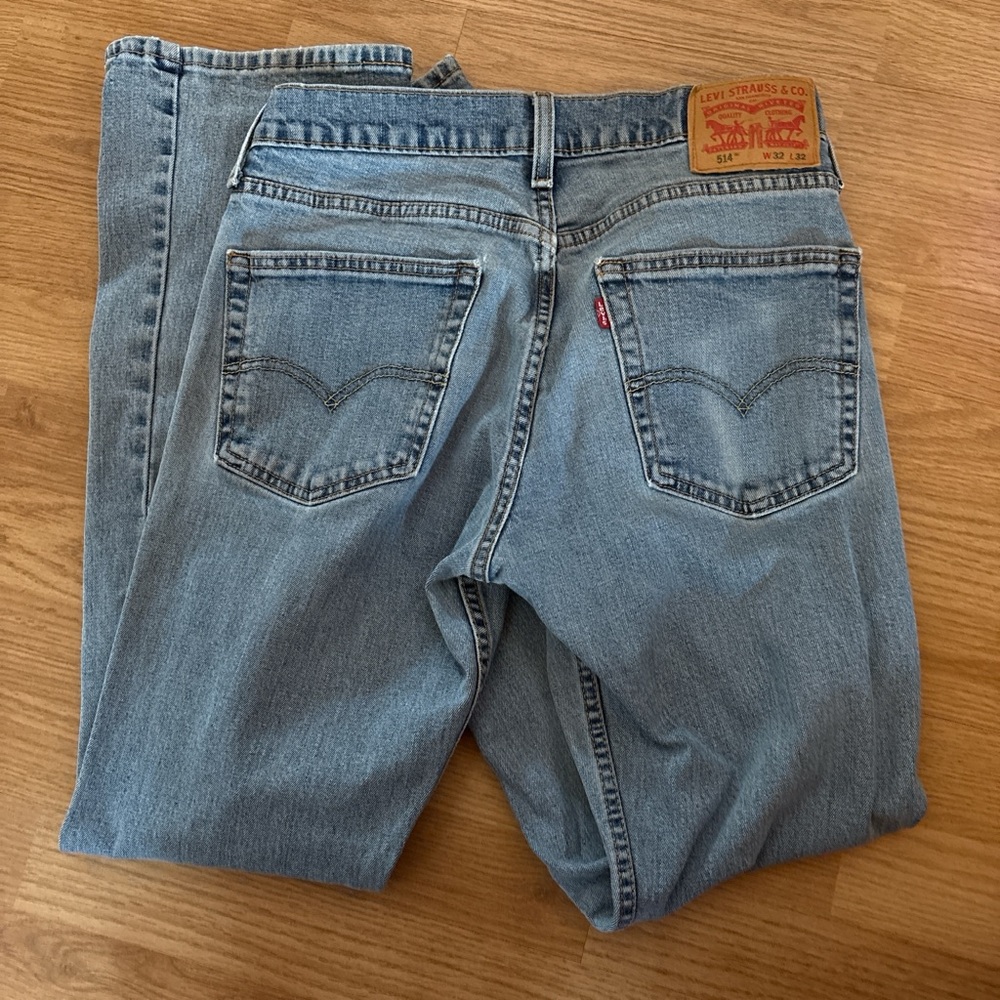 Levi's Men's Light Blue Straight Jeans